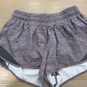 Lululemon. Hotty hot 2.5 inch short. Gray